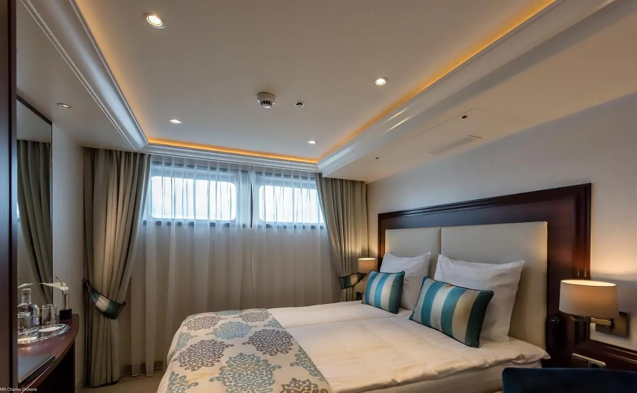 Hotelships Holland - Ms Charles Dickens Κολωνία